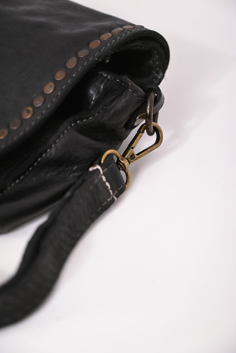Τσάντα φάκελος από δέρμα με τρουκς μικρό μέγεθος