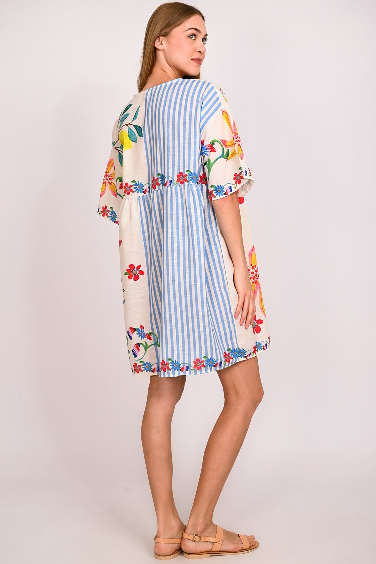 Φόρεμα floral με V λαιμόκοψη