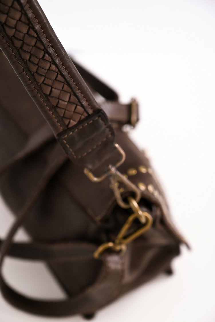 Τσάντα με τρουκς και αγκράφα