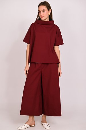 Παντελόνα cropped με λάστιχο στη μέση και κορδόνι