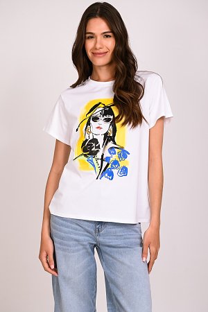 T-shirt στάμπα κοπέλα με καπέλο