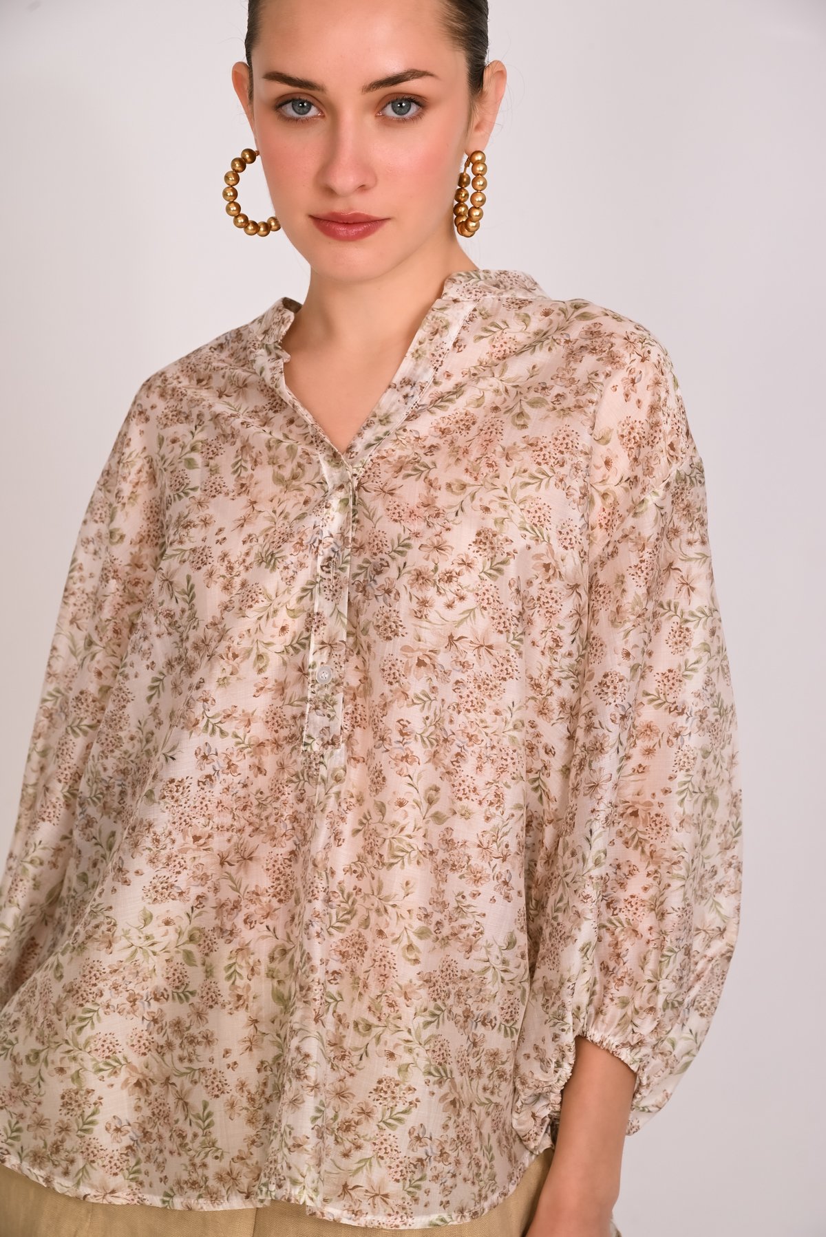 Μπλούζα tencel floral με κουμπιά