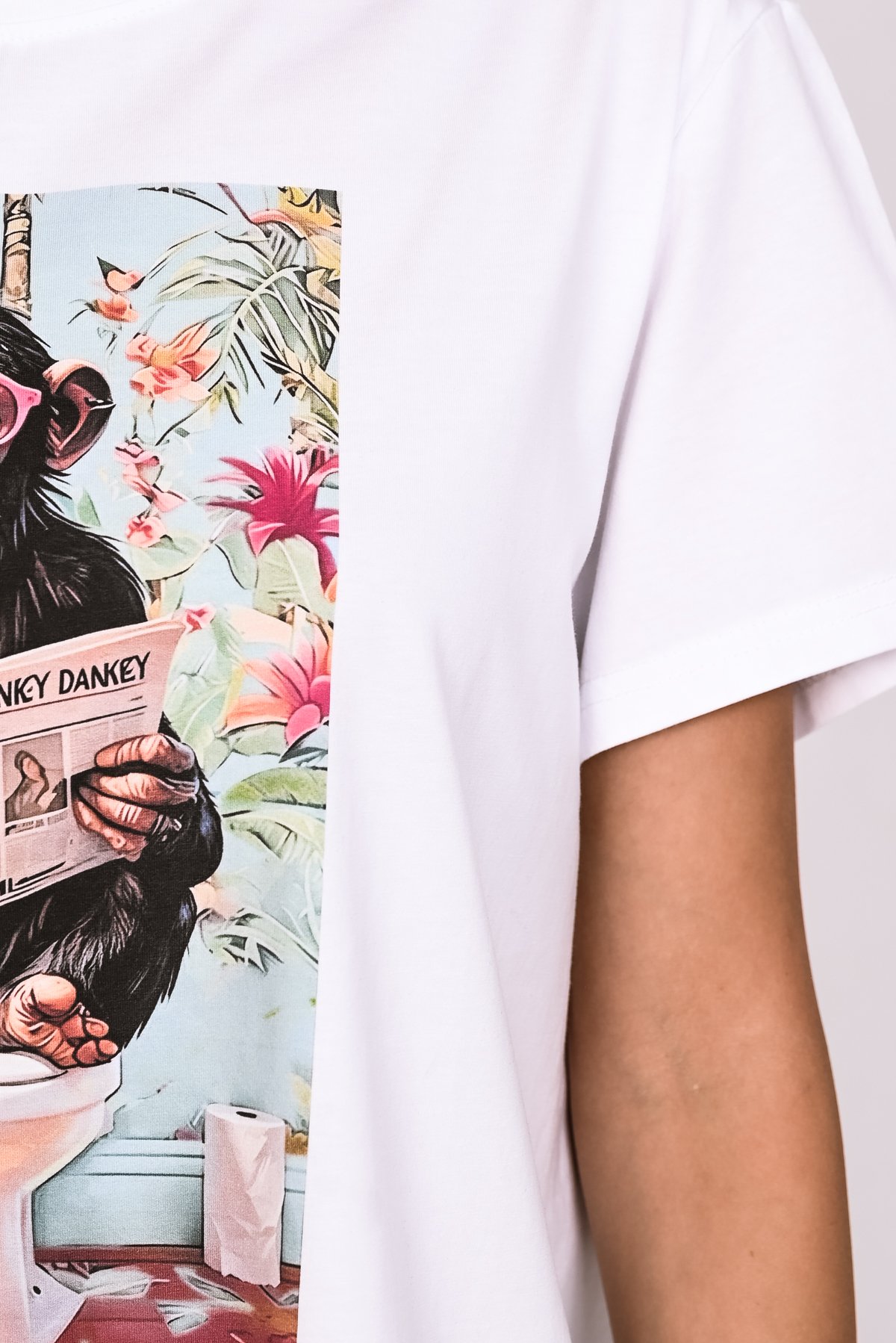 T-shirt monkey