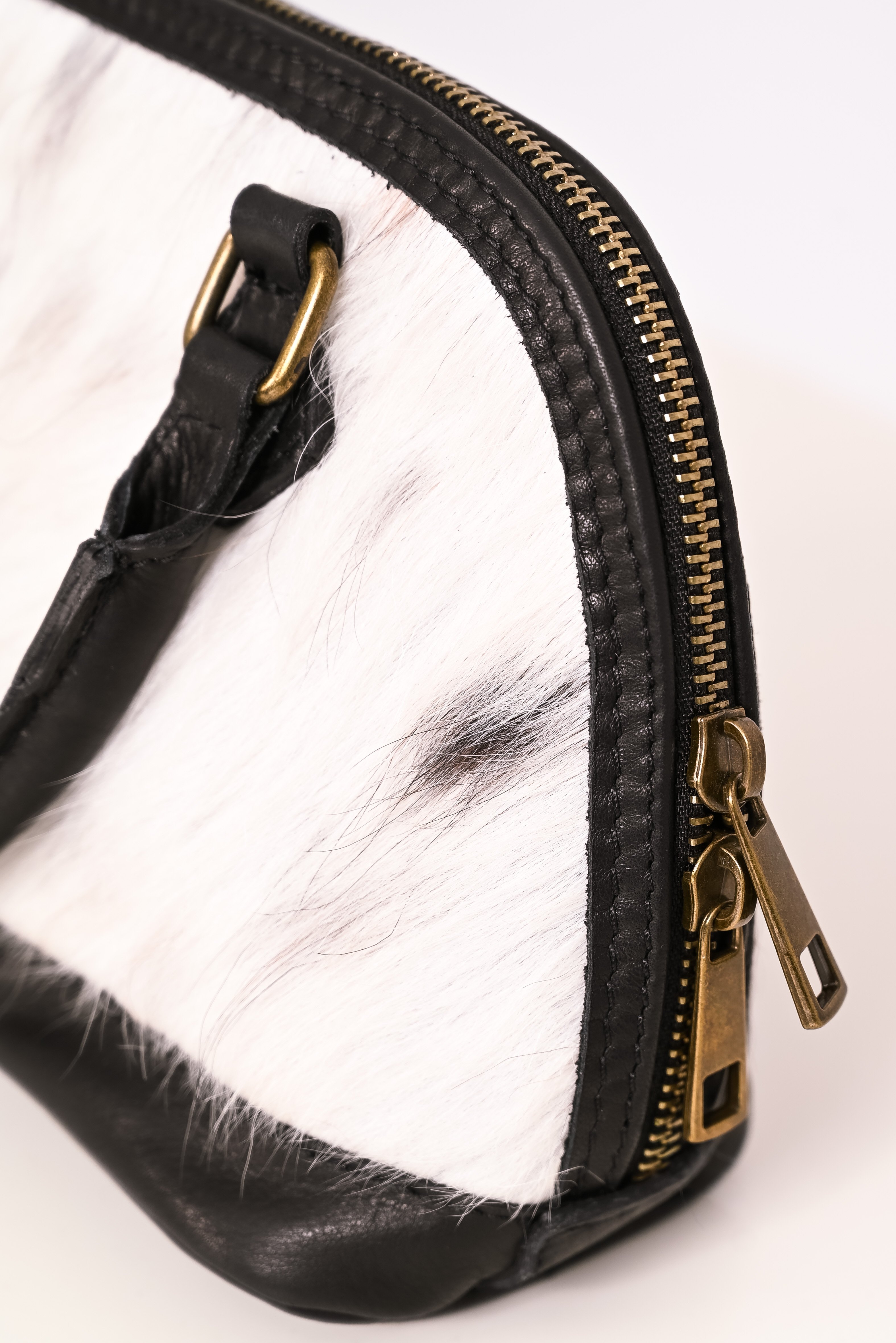 Τσάντα χεριού μικρή pony skin