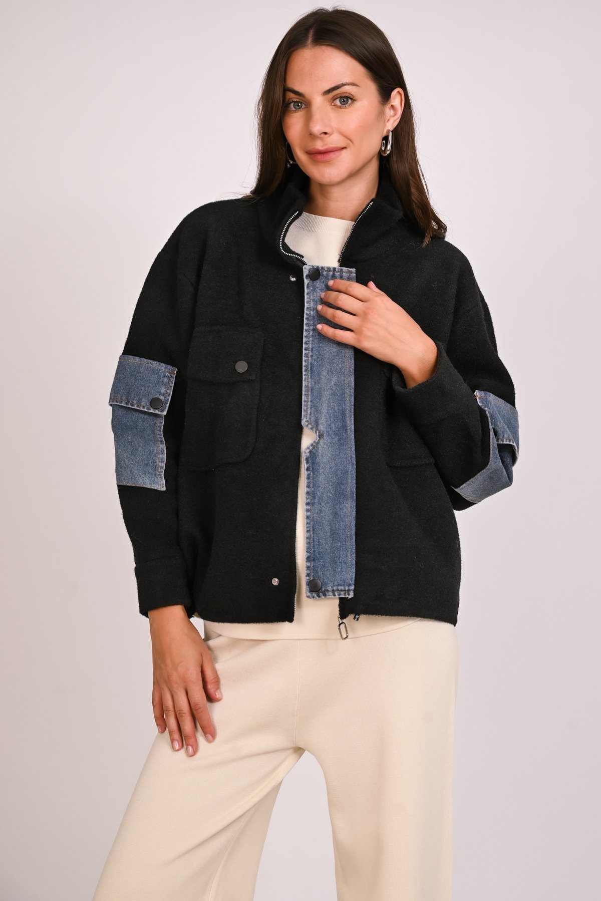 Bomber με jean λεπτομέρειες